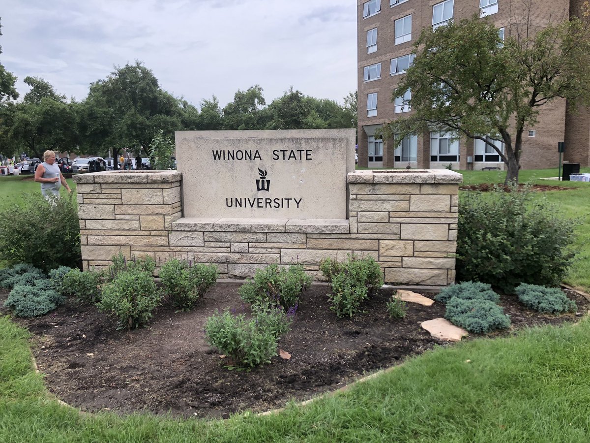 mkielts's tweet photo. big day for @nbaeeee yesterday.  College drop off so she can write the next chapter of her life.  Very proud of my little girl. https://t.co/QgBeQn7OYZ
