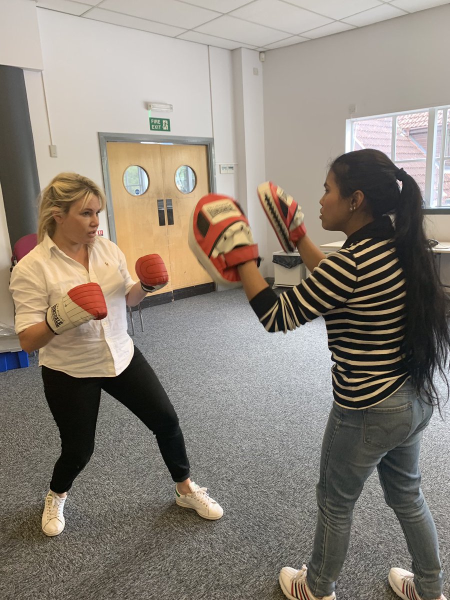 Angela Wade tweet media