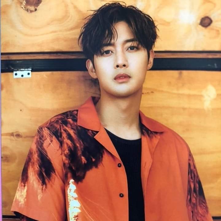_AnnLucy_'s tweet photo. KIM HYUN JOONG 2019 WOLRD TOUR "BIO RHYTHM" en Osaka Japón 20.08.2019.

By: sanae_f0406 ♥️😍

#KimHyunJoong 
#BIORHYTHM
#김현중 https://t.co/DGbr18F1JV