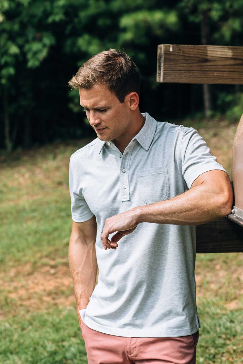 Dress well, stay cool. Our Pique Pocket Polos made of breathable performance cotton will keep you cool and comfortable during the relentless summer heat. Shop Here: duckhead.com/collections/po…  #DuckHead #AuthenticByDesign