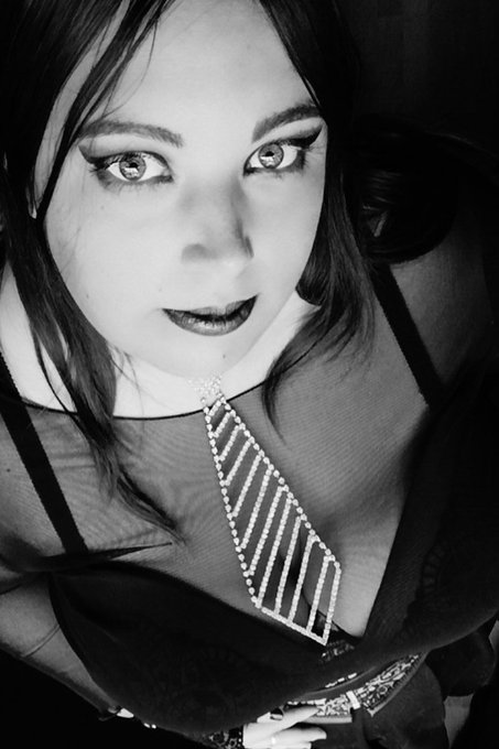 💗 https://t.co/I565OvktyY<a href="/tag/happyhalloween2018"class="tags"><span>#happyhalloween2018</span></a>