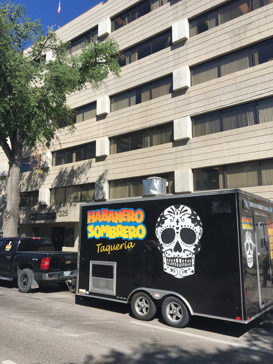 Season is almost over! Better get your taco fix before it’s too late! 325 Broadway 11-2 @pegcitygrub @prairietweeter <a href="/weheartwpg/">We Heart Winnipeg</a>