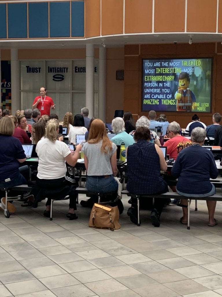 cconners07's tweet photo. The amazing @tmckell starting off our #weLearnVPS Tech Day at Skyview. Ready for a great day with some #VPSamazing Ts! https://t.co/EFKM1z0BEq