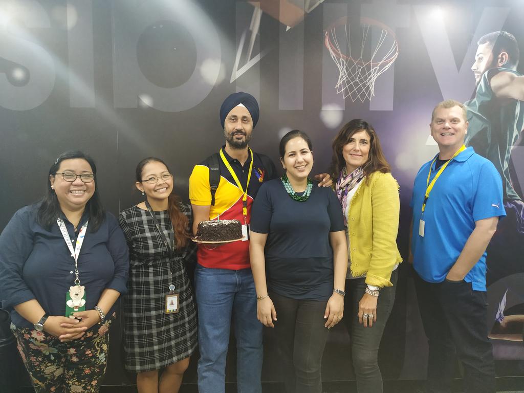 AlabangAllStars's tweet photo. Productive discussion with Keith Harris and our Leadership team. Thanks Sir for visiting Alabang again!
#roadto80
#AlabangAllStars https://t.co/YSaFvw7aK4
