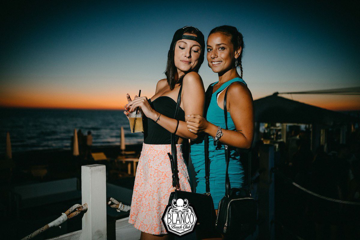 blancofregene's tweet photo. Domenica 25 AGOSTO h17:00 🌅

Special Guest: GIGI L’ALTRO 💥

Per info &amp; tavoli scriveteci tramite WHATSAPP al 351 9384266 📲

Aspettando il tramonto più bello d’Italia 🇮🇹

#blanco #beachclub #fregenemarittima ❤️ https://t.co/boENVzVDd9