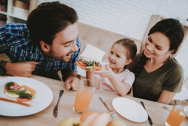 alimentitaly's tweet photo. Goditi il tuo tempo libero! A fare la spesa e a cucinare ci pensa Alimentitaly! 👩‍⚕️👨‍🍳🚚🍲 https://t.co/KBl2wQUTXi #alimentitaly #cibosano #buono #wow #buonissimo #gusto #qualità#stareinforma #salute #benessere #qualità #italia #ciboitaliano #atavola #health #fit #wellness https://t.co/KvcPBRmVqW