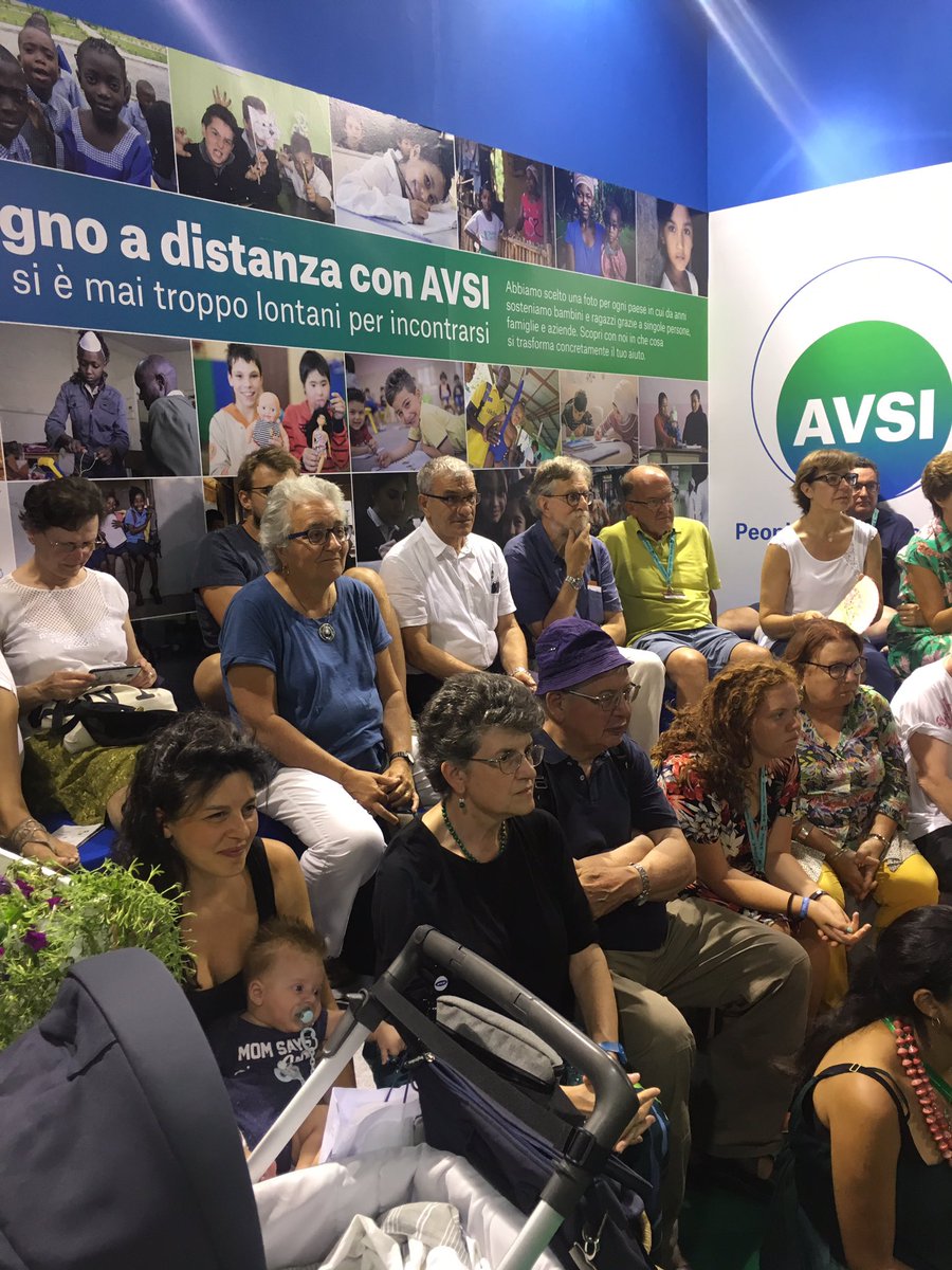 Dove crescono #nuovegenerazioni #avsi c’è vita al nostro stand #meetingrimini