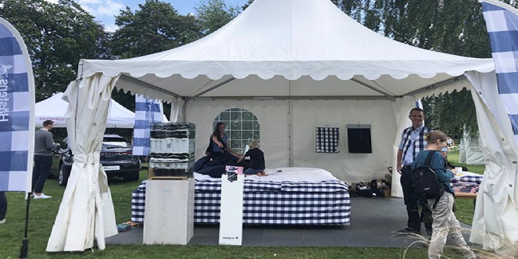 HastensMexico's tweet photo. Recientemente #Hästens estuvo presente en la gran feria de estilo de vida en el norte de Copenhague, donde se exhibió nuestra cama 2000T. Nuestra exhibición fue todo un éxito y todos quedaron sorprendidos con nuestra impactante cama. #LaMejorCamaDelMundo #DescansoInteligente https://t.co/VeyW84Y6cY