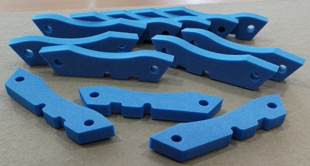 britishfelt's tweet image. @britishfelt we are cutting Harris &amp;amp; Bruno End Seals. Flash Cut to exacting standards in Blue GenSeal PE Foam.
#seals #foam #flashcut @ukgsa #endseals #flexo