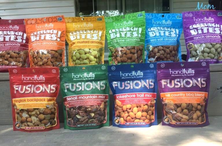 handfullssnacks's tweet photo. Back To School doesn't mean summer ended! 

Handfulls are an easy to carry, quick pick-me-up to keep your energy high! 🎒 

Check out @pamelamaynard review of us, @handfullssnacks, @hopeandsesameco, and @veggicopia at: https://t.co/dmNZ9EBj7T

#vegetarian #glutenfree #healthy https://t.co/XFJLXhNDMt