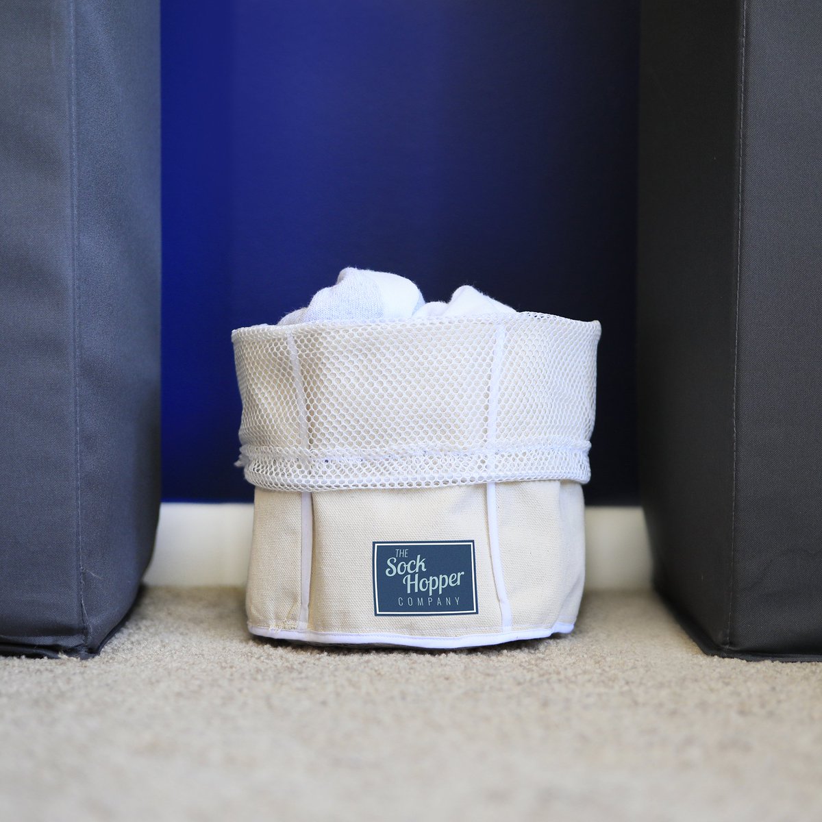 The Sock Hopper stands upright all on its own, so you'll never have to fiddle with it. Get yours now and make sure your socks are protected in the wash!
#Kickstarter #socks #laundry #missingsocks #babyshower #babyshowergift #gifts #giftideas