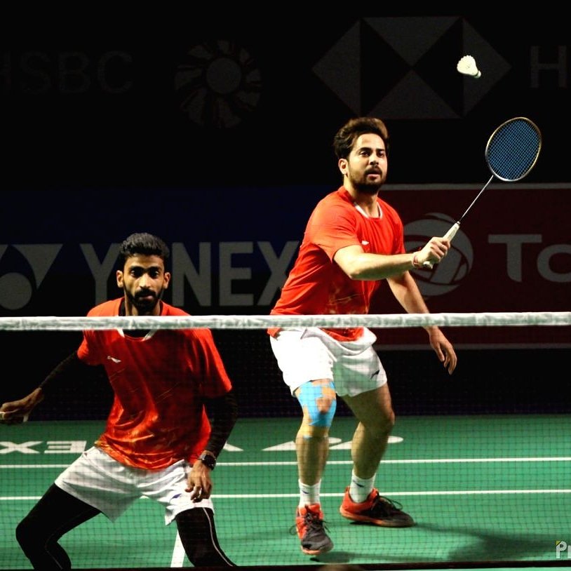 #TOTALBWFSC2019 

@buss_reddy & @AtriManu lose a hard fought second round men's doubles match against Hang Chen Kai/Zhou Hou Dong 

21-16 21-19

#bwfworldchampionships2019 
#baselworld2019 
#IndianBadminton 
#hsbcbwfbadminton