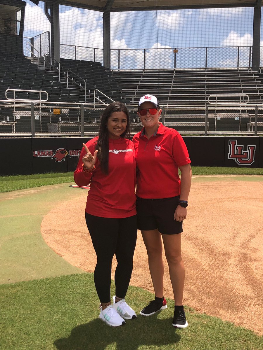 ExpressAces's tweet photo. Congratulations to Breanna Reyna on her commitment to play ball and continue her education at Lamar University! Go BIG RED!! https://t.co/WWkYgP66XP