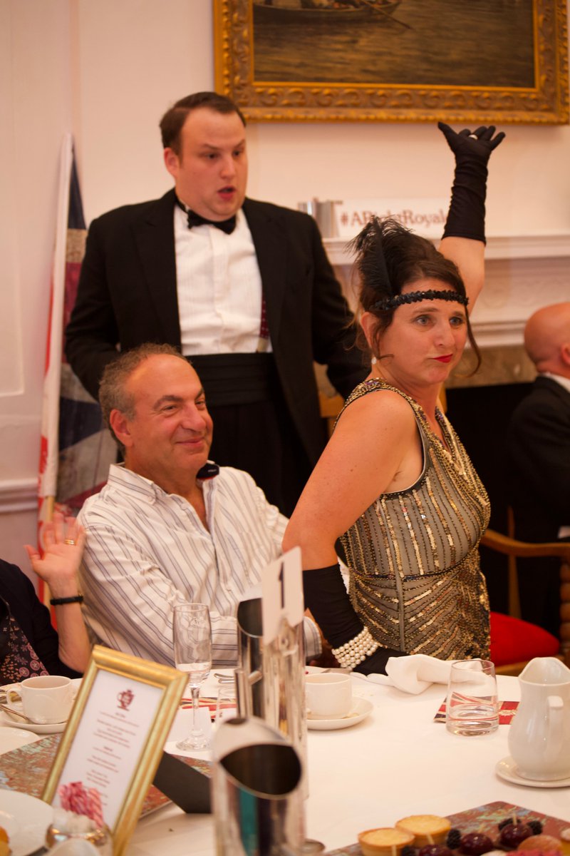 A Right Royale Tea tweet media