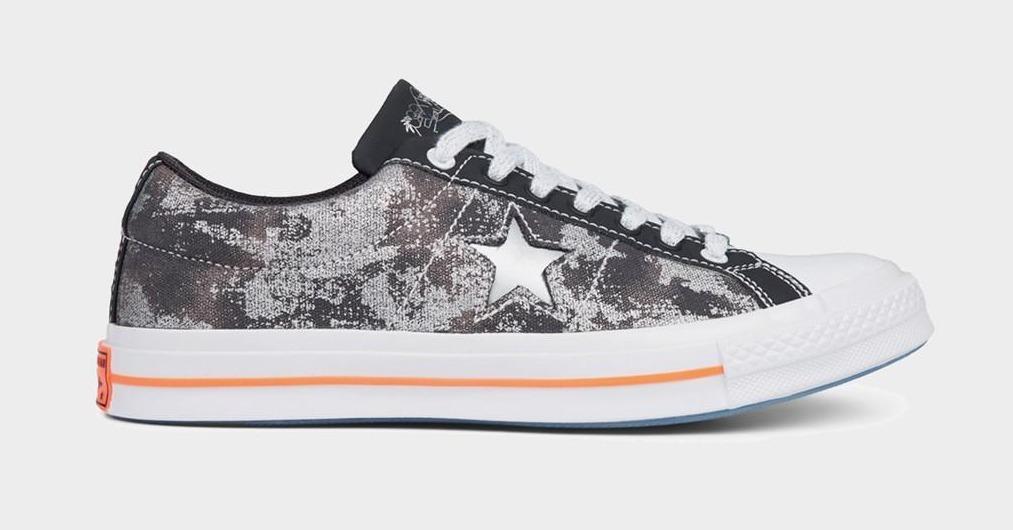 highsnobiety on X: "Here's where to cop Yung Lean's Sadboys x Converse One  Star collab: 🖤😌🖤 https://t.co/QbS4iTaSLK https://t.co/oMfzRKsRri" / X
