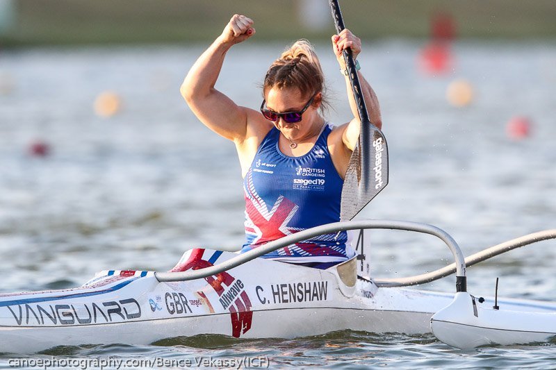 🥇💪Two World Records &amp; a gold medal for Henshaw on first day of World Champs

<a href="/CHenshawGB/">Charlotte Henshaw</a> won the first gold medal in a world record time for Britain on day 1 of the 2019 ICF Paracanoe and Canoe Sprint World Championships in Szeged, Hungary.

Read more 👇
britishcanoeing.org.uk/news/2019/two-…