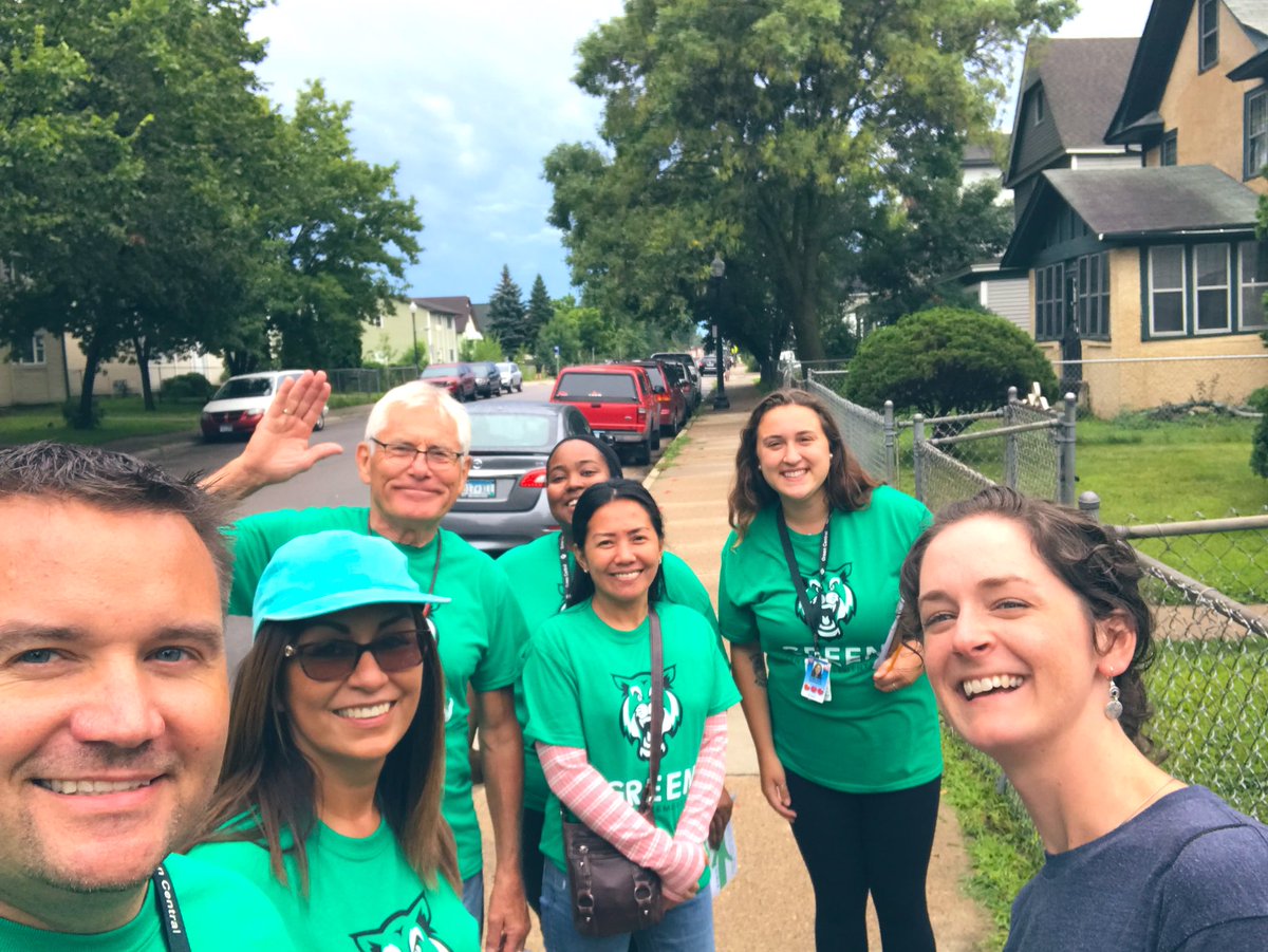 And we are back! We loved door knocking in our neighborhood yesterday! Can’t wait for students to arrive! #mps #backtoschool #fullservicecommunityschool