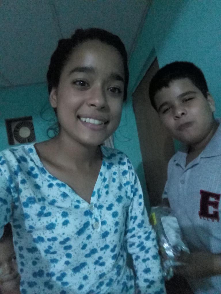 Yembe_Music's tweet photo. HAPPY BIRTHDAY MY COUSIN!! 🎂🍰🍻🍷🍾🎊🎉🎁 ..... Es hora de prepararte para una nueva etapa en tu vida, y Dios 🙏 tiene algo preparado para ti muchas cosas mejores, o mucho más de lo que te puedes imaginar. 😘😍❤..... ¡FELIZ 15 PRIMAVERAS MI PRINCESA!!! 🎂🍰🍻🍾🍷🎊🎉.... https://t.co/kvSYcDn91w