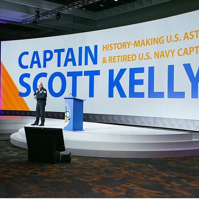 Scote_official's tweet photo. It's coole when you're as #famous as me Scot you can get a giant sign with your dang name on it! This sign is because I'm #runningforpresident. I spent a #yearinspace and it was prett boringe so now I'm gonna run for president back home on #earth. #Vote4… https://t.co/1b64wxFUk4 https://t.co/Qzv1VESBUe