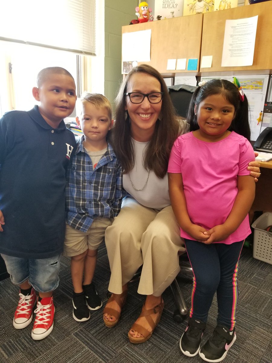 TMTreadway's tweet photo. Happy first day of school! #ProudPrincipal @PFE_Rangers https://t.co/i5idPYz8Ca