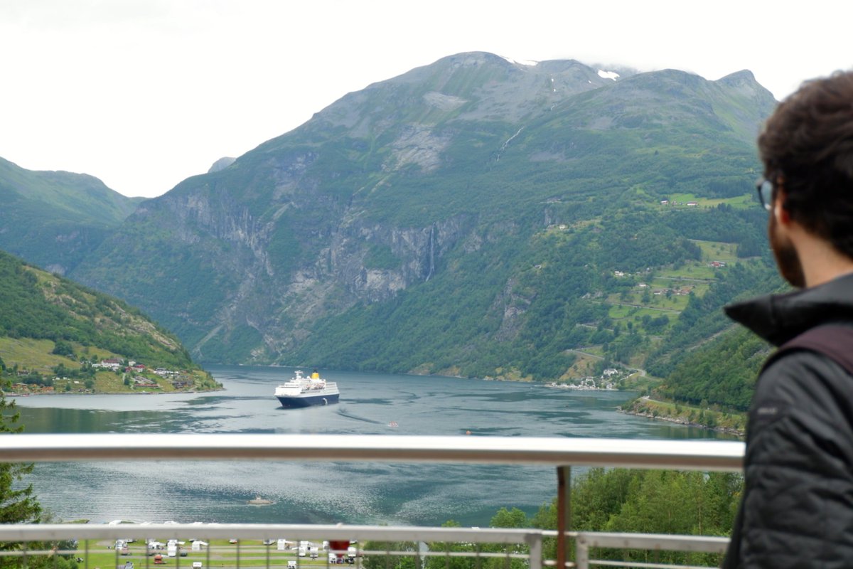 ODDbureau's tweet photo. ✊ Nothing stops ODD Bureau ! 😲 Did José get inspiration from this breathtaking natural landscape when he visited Norway two weeks ago ❓

🇳🇴 "Du kan aldri krysse havet før du har motet til å miste synet av kysten" 

📍 Geirangerfjord, Norway

📸: José Teixeira https://t.co/EPWrRoeM4E