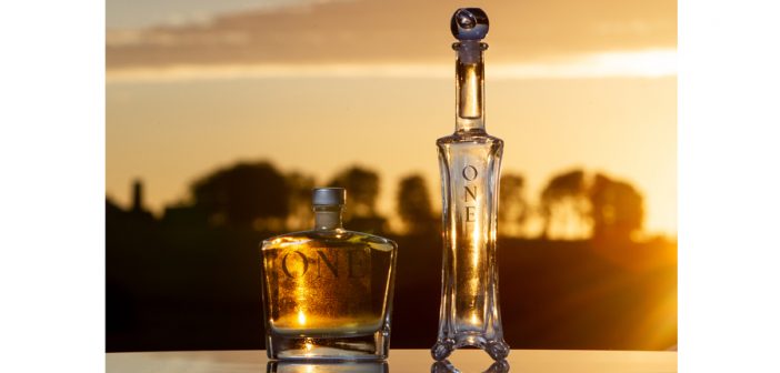 Have your tried #CBD infused spirits⁉🌿 Top Beverages has released its first two CBD-infused spirits – a gin and a spiced rum – under the brand One🥂🌿 👇Check out more👇 bit.ly/2TTBT7S #IDE19 #FES19 <a href="/barmagazine/">Bar Magazine</a>