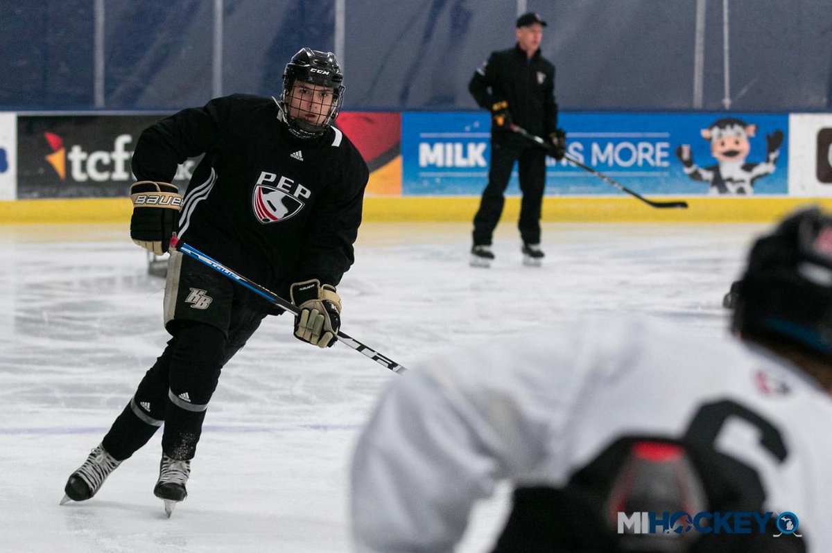 michaelcaples's tweet photo. Next up?

A select group of '04 players were invited to take part in a 'top prospects' group at the @USAHockeyNTDP training camp last week with @PEPHockey.

🖐️ representation: @brzustewicz4 | @RutgerMcgroarty | @Tyler5Duke | @GauthierCutter

📸 | https://t.co/23XDAc94uL https://t.co/hn3ufUsPS8
