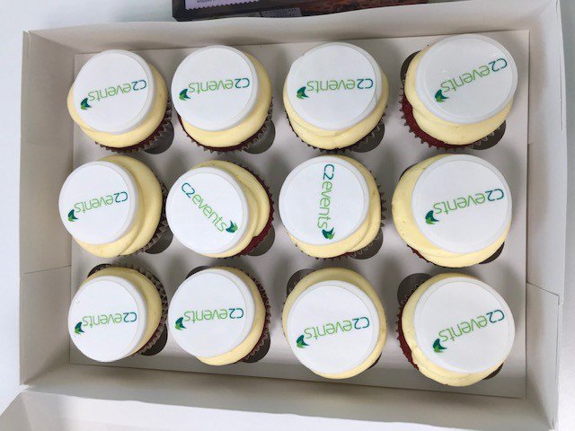 Thank you to <a href="/HiltonHotels/">Hilton Hotels</a> Colleen, Laurie and Milo for your visit today and the lovely branded buns! #hiltonhotels #c2events