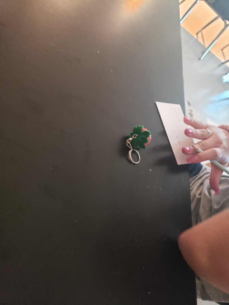 art_with_o's tweet image. Sketching on the first day! #weareone #fhs