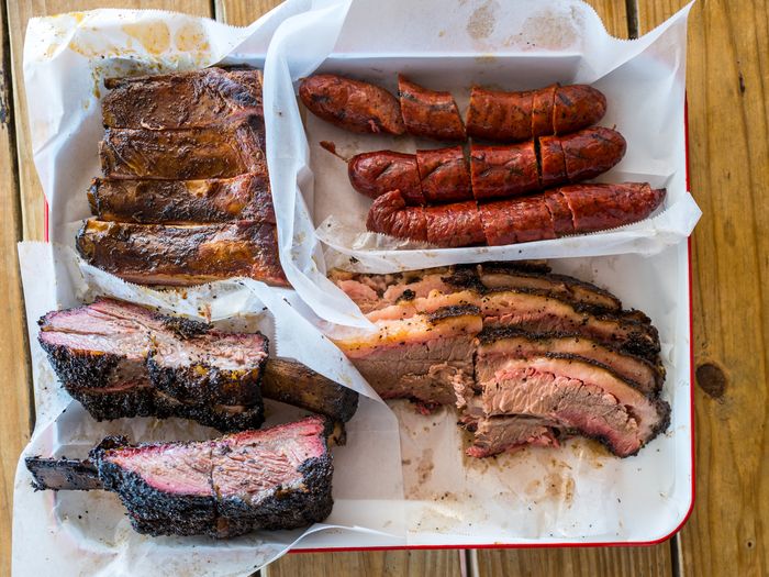 EaterAustin's tweet photo. Sign up for Eater Austin’s very informative newsletter https://t.co/LdJruXrrlt https://t.co/BIw72576AM