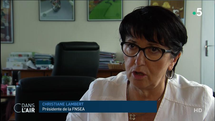 La FNSEA (@fnsea) on Twitter photo "La sécheresse historique de cet été doublée d'une canicule ont engendré des dégâts sans précédent. Le <a href="/gouvernementFR/">Gouvernement</a> devra tenir compte de cette situation particulière de détresse économique & morale des #agris dans les arbitrages qui vont être faits"@ChLambert_FNSEA <a href="/Cdanslair/">C dans l'air</a> "La sécheresse historique de cet été doublée d'une canicule ont engendré des dégâts sans précédent. Le <a href="/gouvernementFR/">Gouvernement</a> devra tenir compte de cette situation particulière de détresse économique & morale des #agris dans les arbitrages qui vont être faits"@ChLambert_FNSEA <a href="/Cdanslair/">C dans l'air</a>