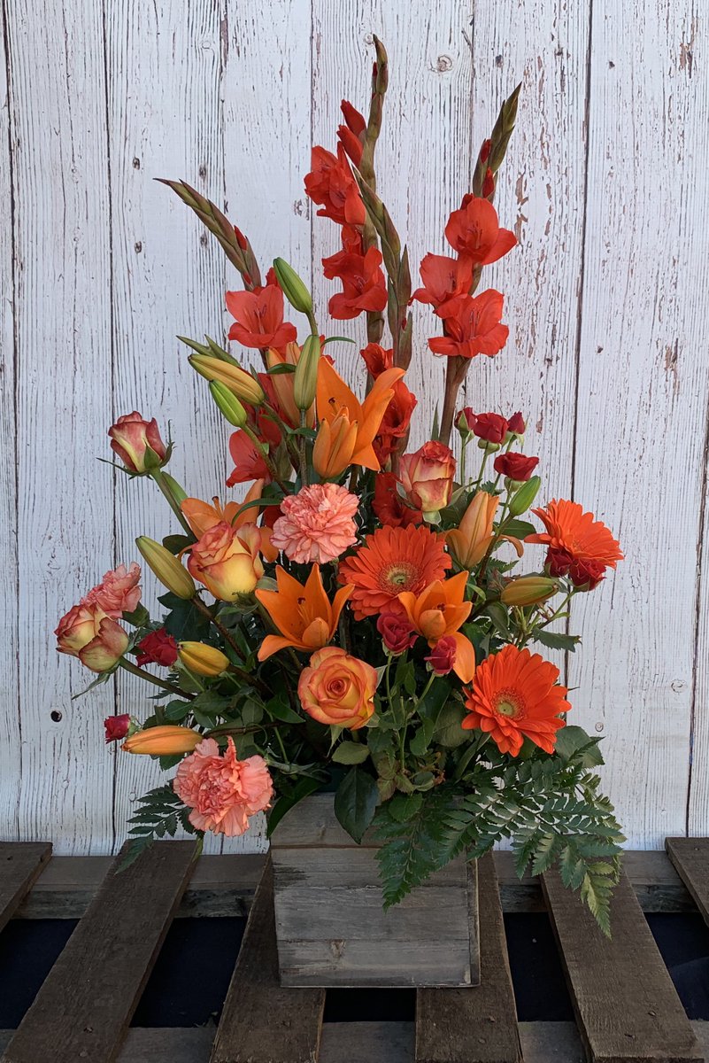 Today is Senior Citizens Day.  If you want to make someone's day, think Bobbie's - we would love to help you make a senior's day!