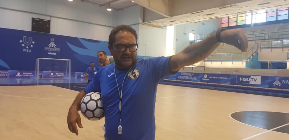 A Cercola si continua a sudare.   #sandroabate #abbiamoancorafame