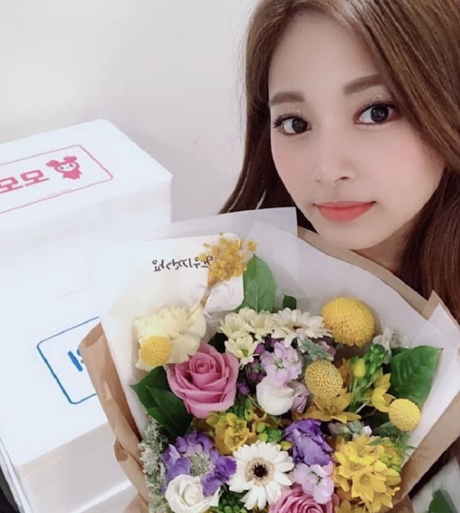 aitzuyu0922's tweet photo. この時の髪色もすき！

#TWICE
#TZUYU 
#쯔위 
#onceでいいねした人全員フォロー https://t.co/QWJwMZYI4G