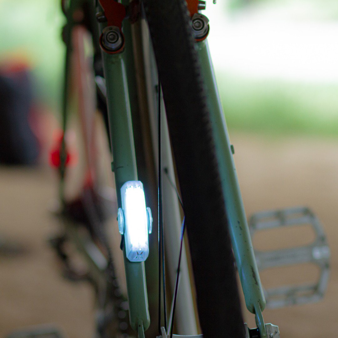 CatEyeBicycle's tweet image. Safety doesn&apos;t stop in the daytime. Rapid front and rear safety lights provide full visibility day or night. cateye.com/intl/products/…