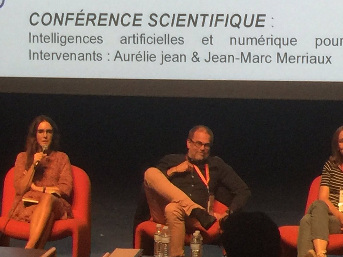 MurielBBG's tweet photo. #Ludovia16 @jmmer @Edu_Num l’#IA #éducation nous oblige en terme de gouvernance et de transparence des données et des traces d’apprentissage, de la manière dont nous allons les utiliser 👉
Penser collectivement Recherche/enseignants/industriels un cadre de confiance sur ce sujet https://t.co/m7HRDBD3vz