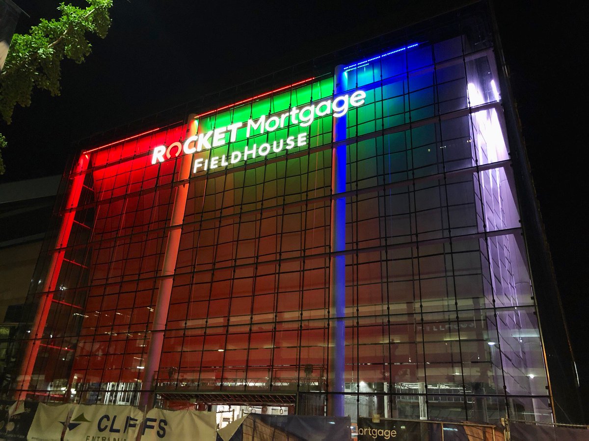 RocketArena's tweet photo. CLE, we’re about to glow! ✨
#StayTuned #TheBestIsYetToCome https://t.co/wA9k2qD1el