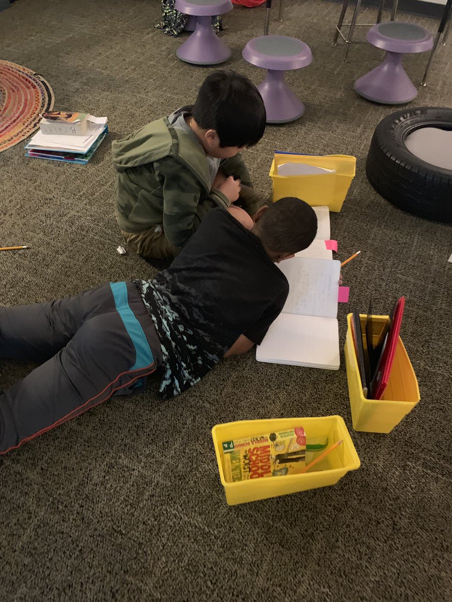 MJBuckley4's tweet photo. Learning how to work together with different writing partners in #SpeedWriting! #TopicChallenge @bp_mustangs #BPHero #5thGrade #writingcommmunity https://t.co/OHSNcNMH6d