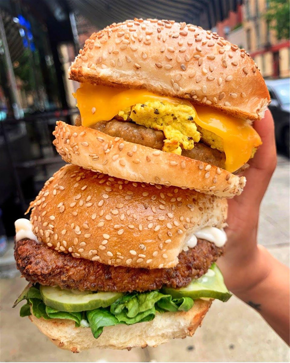 lonelyplanet's tweet photo. Tickle your taste buds at these top vegan restaurants in #NYC. https://t.co/RmriNHk0Av https://t.co/iXPzvVfKpU