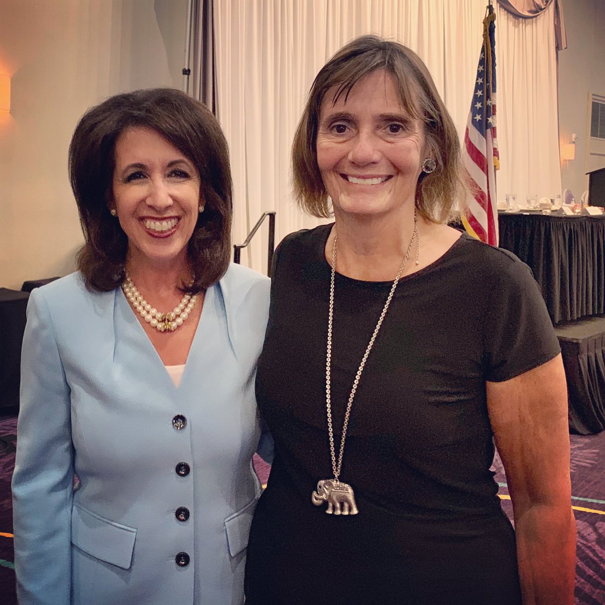 lkohl58's tweet photo. Attended the well attended enthusiast luncheon for Monroe County Executive  @CherylDinolfo https://t.co/ij5NNF72E4