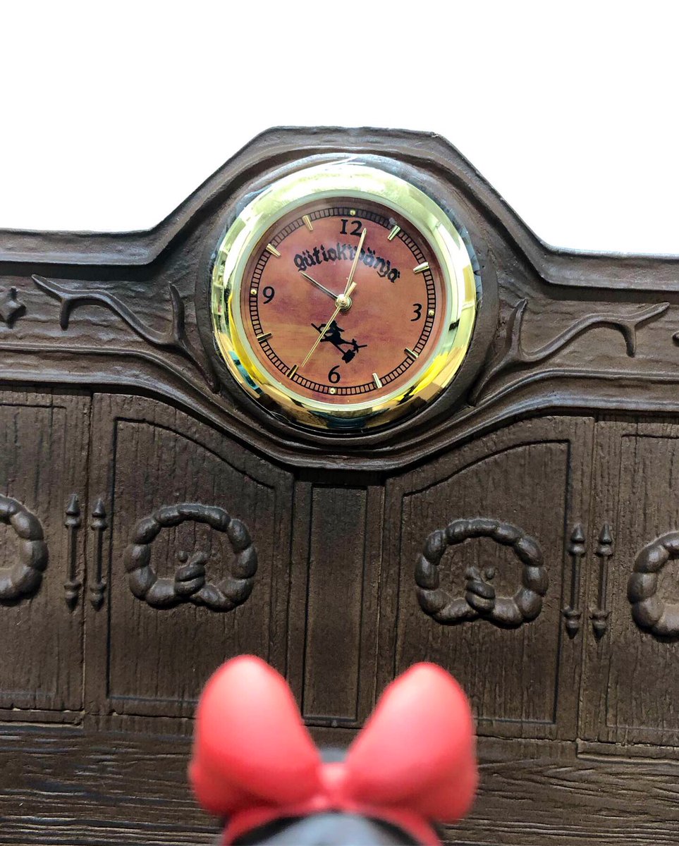 魔女の宅急便の劇場公開時のポスターが時計付きマルチボックスになって