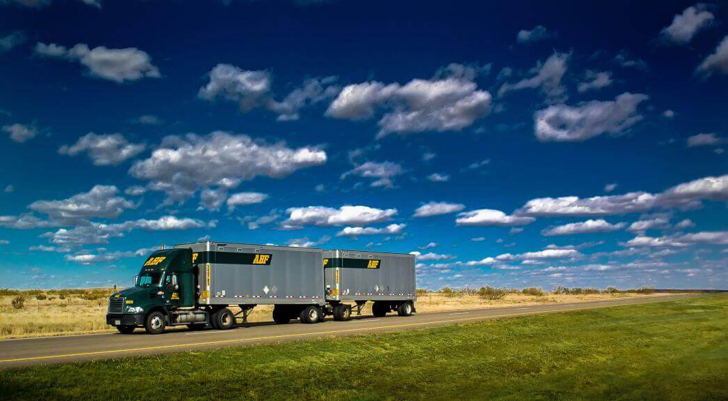HTDTruckingJobs's tweet photo. ArcBest has been recognized as one of the Green 75 Supply Cain Partners by Inbound Logistics. Discover what makes ArcBest one of the best trucking companies to drive for on the blog today!  https://t.co/OYEwmYNLOK https://t.co/5tt8H7uo0v