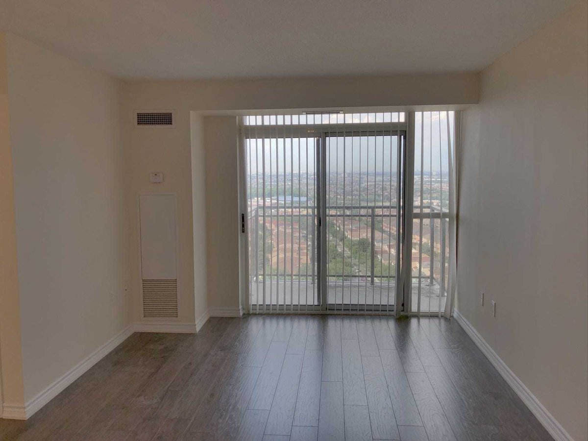 leaseourhouse's tweet photo. #Mississauga #Condo for #RENT 2Bed 2Bath Avail Sept 1 $2,450 including Utilities Two Bedrooms, Split Layout Plus Two Full Bathrooms, Hurontario and Eglinton, Tridel building, Unobstructed View on/facing [East] Hurontario on higher floor [17th]

https://t.co/LVQva4rOZk https://t.co/6T9UVgSIV2