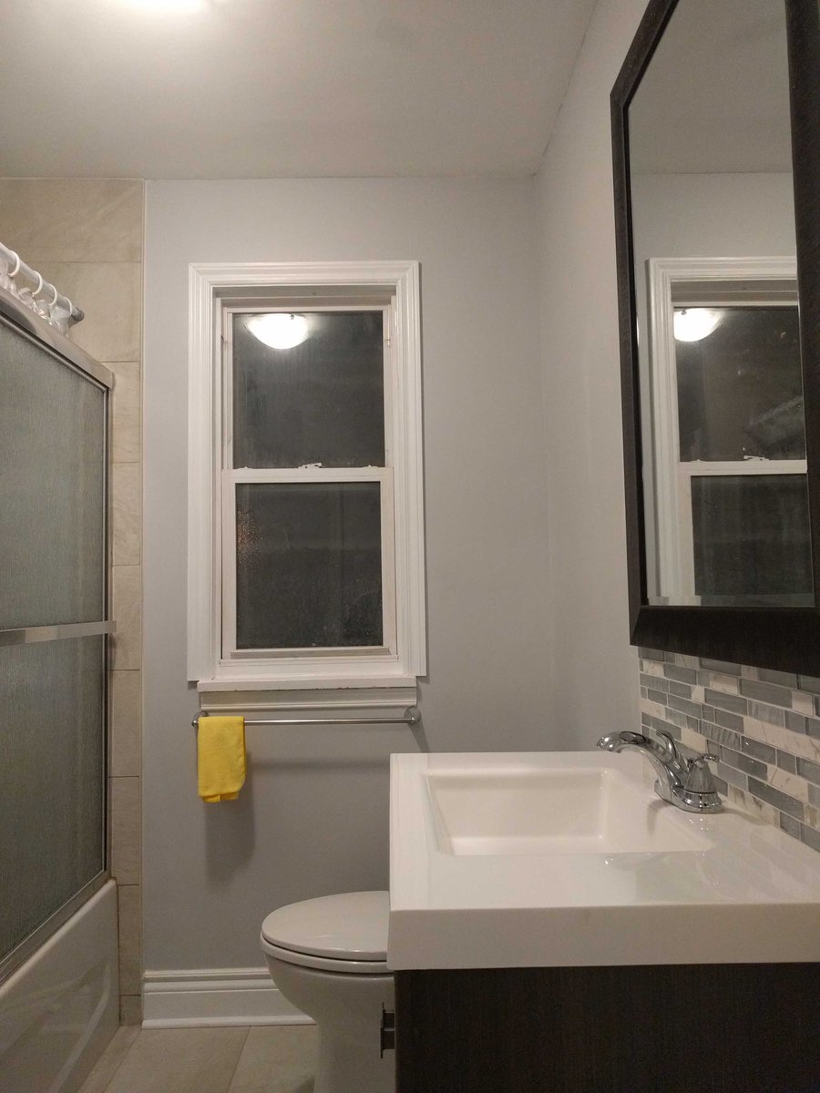 leaseourhouse's tweet photo. #Scarborough #Home for #Rent 3Bed 1Bath Avail Aug 25 $2,100 + Util Location! This 3 Bdr, Newly Renovated and Freshly Painted Home (Upper Level 1st and 2nd Floors Only, Bsmt Not Included) In Toronto's Sought-After Neighborhood, Extra Large Kitchen 

https://t.co/7kLTl8nXXv https://t.co/460Roscxss