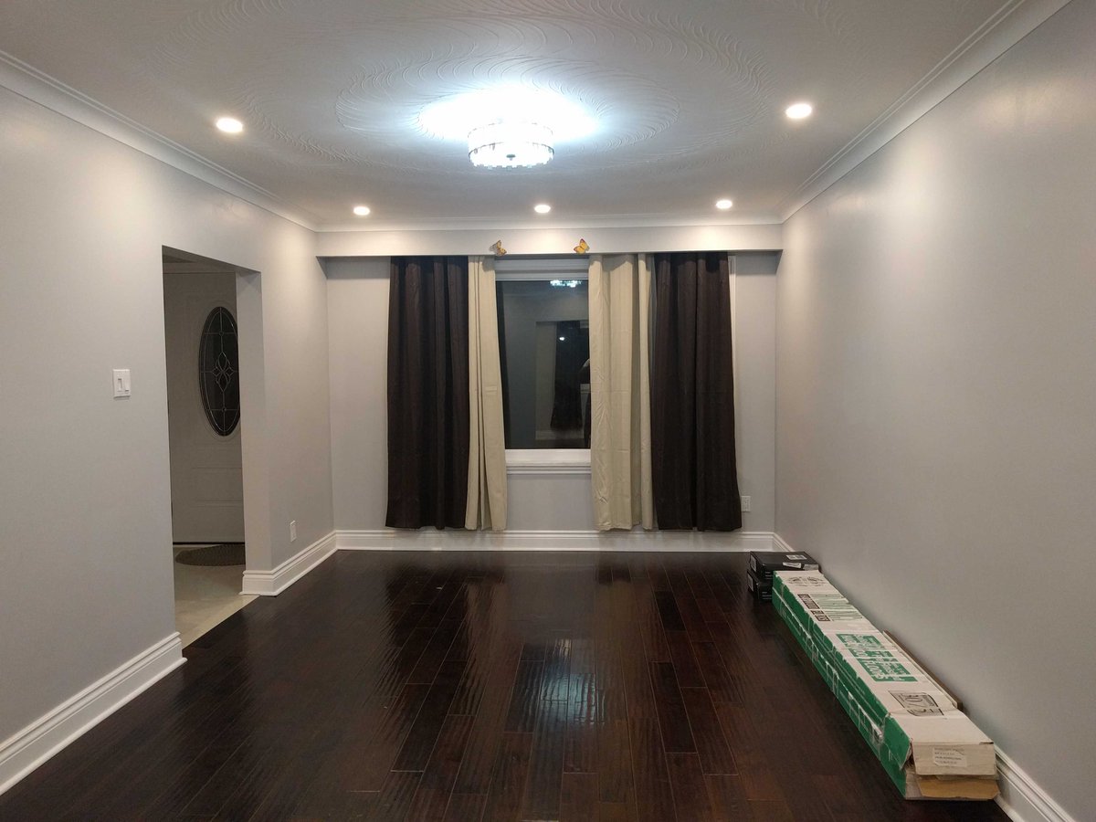 leaseourhouse's tweet photo. #Scarborough #Home for #Rent 3Bed 1Bath Avail Aug 25 $2,100 + Util Location! This 3 Bdr, Newly Renovated and Freshly Painted Home (Upper Level 1st and 2nd Floors Only, Bsmt Not Included) In Toronto's Sought-After Neighborhood, Extra Large Kitchen 

https://t.co/7kLTl8nXXv https://t.co/460Roscxss