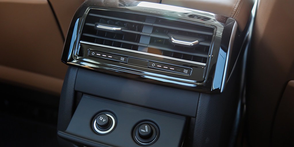 AudideMexico's tweet photo. Olvídate de todo y disfruta el viaje a bordo de tu Audi A8. #NuevoAudiA8 #ForgetTheCar https://t.co/2n73GnaDBU