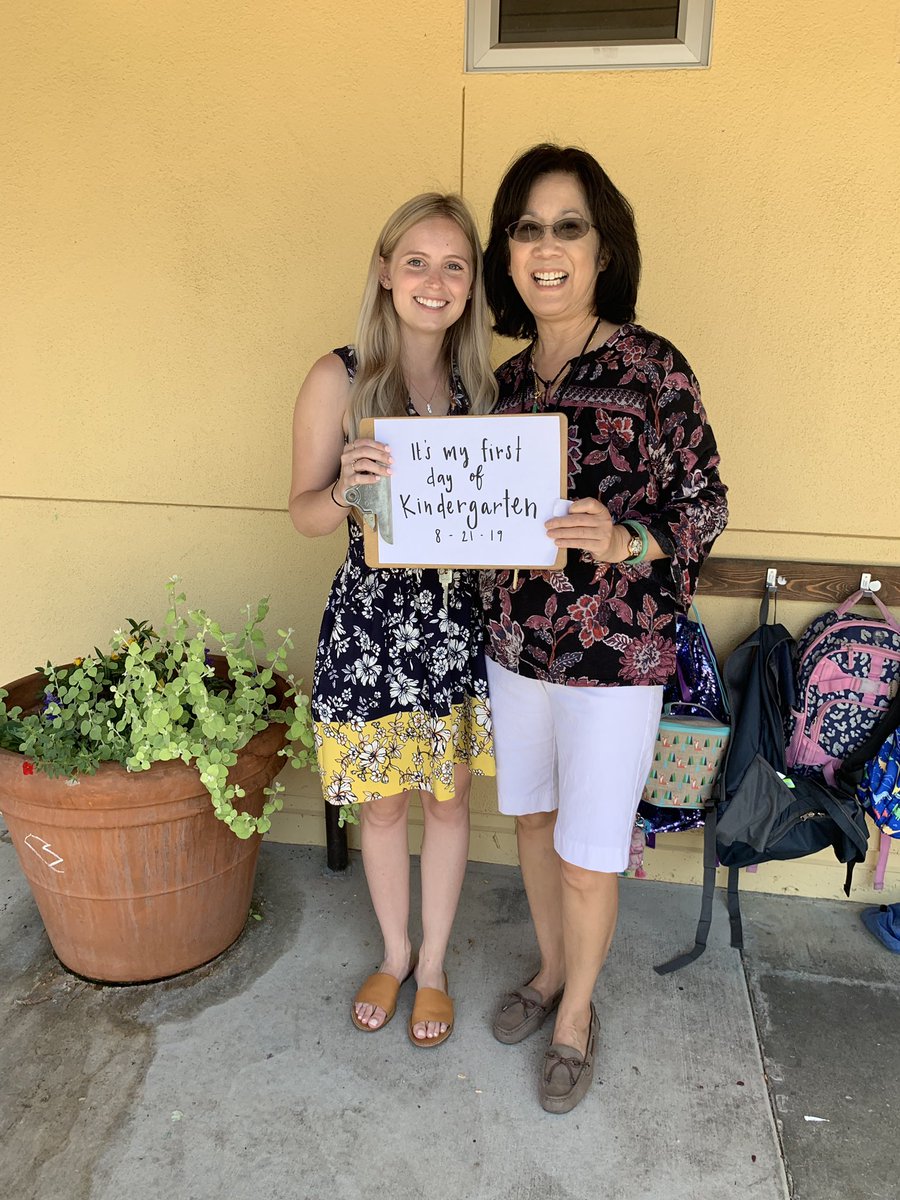 MissKimsKinders's tweet image. What a fantastic first day! Meet the Kindy Teaching Team! Miss Andi, Mrs. Wong and the incredible Mrs. Welch, our fab P.E. teacher. @MissDugansKs @OakCougarsPE @lasdk8 @OakPrincipal #FirstDayOfK #TeamKindy #TheDreamTeam
