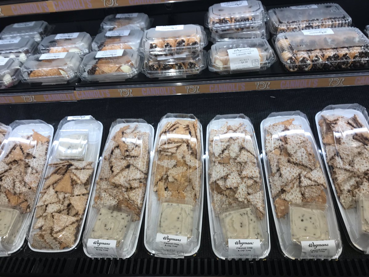 DottieHardin's tweet image. #Wegman’s #CannoliDip Revving up for #icecream #Thursday @Marirosa221 @stwissmann @MSB_Bravehearts @SalemSweetie12 @kenyattp @Crazy4Rossdale @Ankian4 @Mac_Styli @standbyme44 @NFW22b @TheresaSnyder19 @TeachHeath @kolijn_ludwina @HuppertzLaura @RosieRrbjj