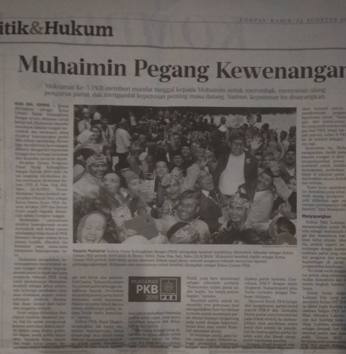 Anak anak muda yg lain berlomba maju ke depan, disayangkan anak anak muda PKB malah mundur ke belakang, sambil mengelu elukan petakut! Kemana itu ilmu dan teori dalam PKD PKL hahahaha hangus!