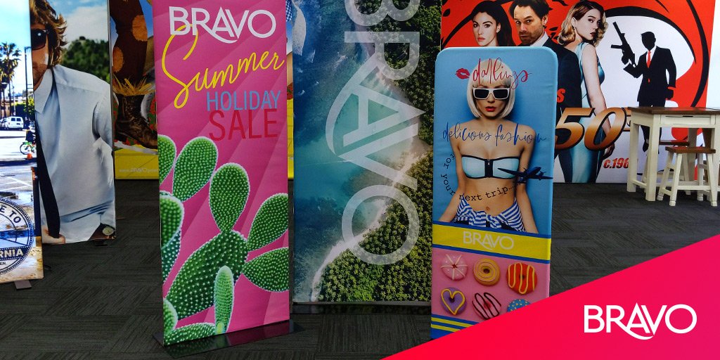 bravoprint's tweet image. Fabric sleeve banner frames beautifully skinned with your next project or promotion. Long lasting, elegant and easy to set-up #displayframes #fabricsleeve #digitalprinting #instore #advertising